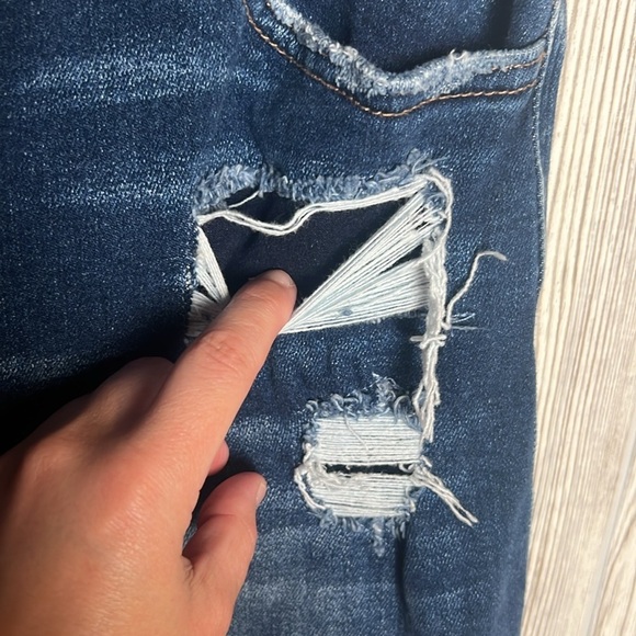 Flying Monkey Blue Denim Shorts High Rise Dark Wash Distressed Size 33 - Picture 2 of 6